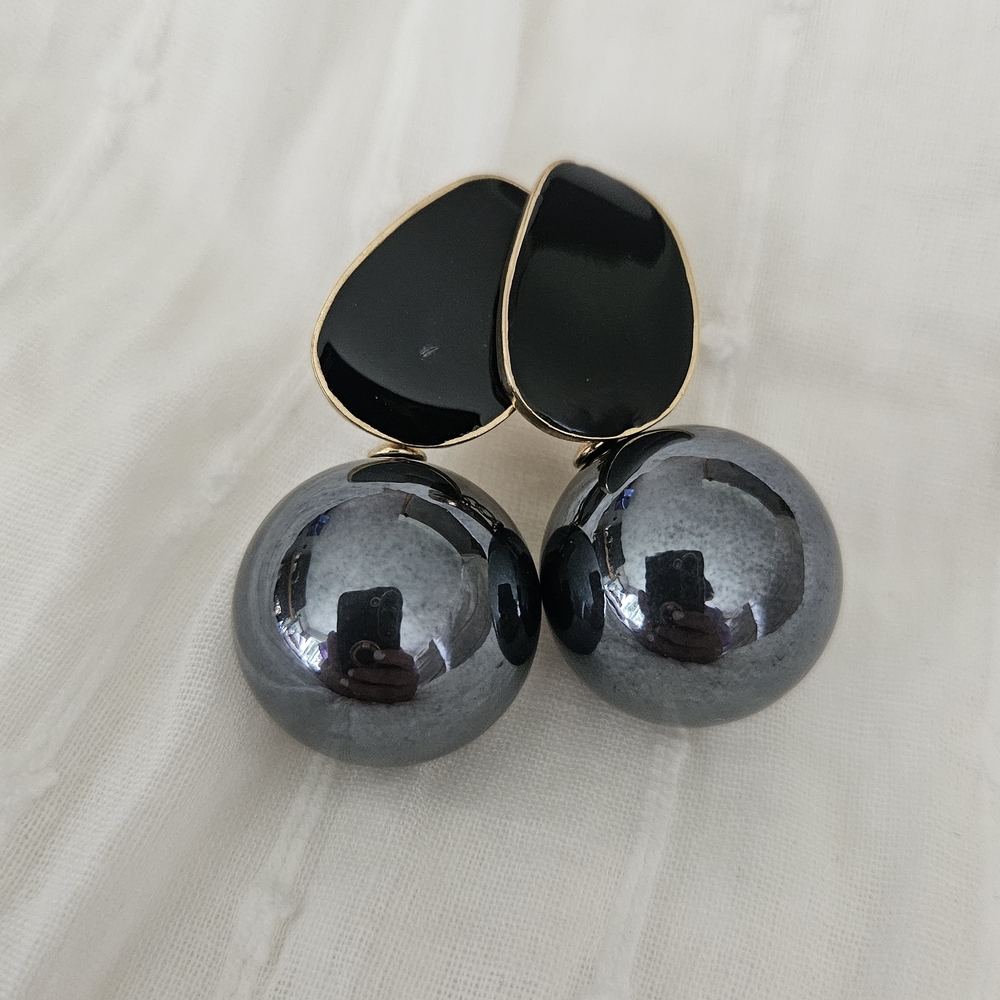 Elegant Black and Silver Earrings